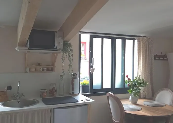 Apartment L'atelier Des Reves Un Moment Magique Prive Beaune (Cote d'Or)